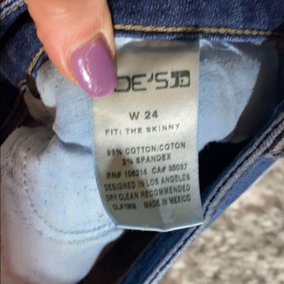 Joe’s Jeans  - Picture 3 of 4